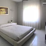 Green Hotel