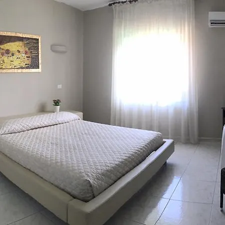 Green Hotel